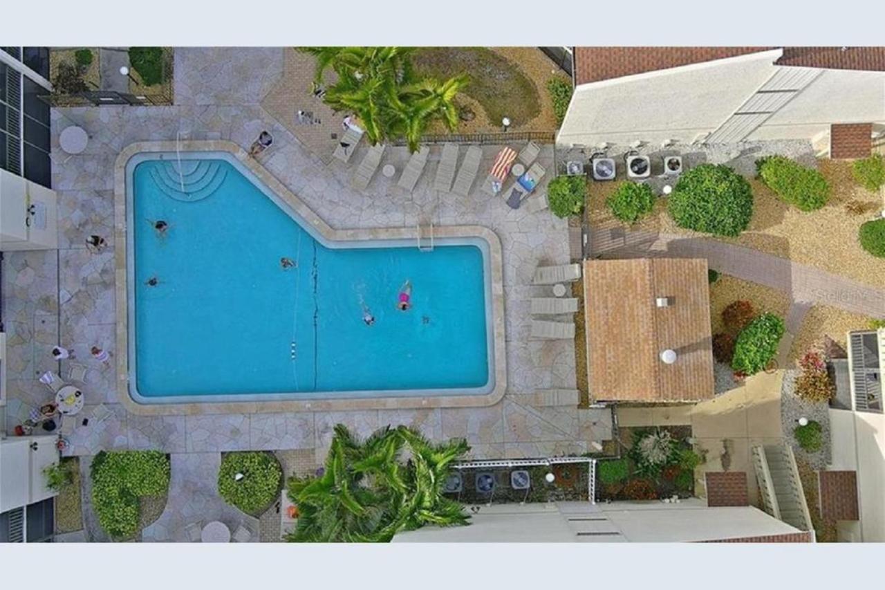 شقة Siesta Key Escape Ground Floor Steps To Heated Pool And Free Trolley المظهر الخارجي الصورة