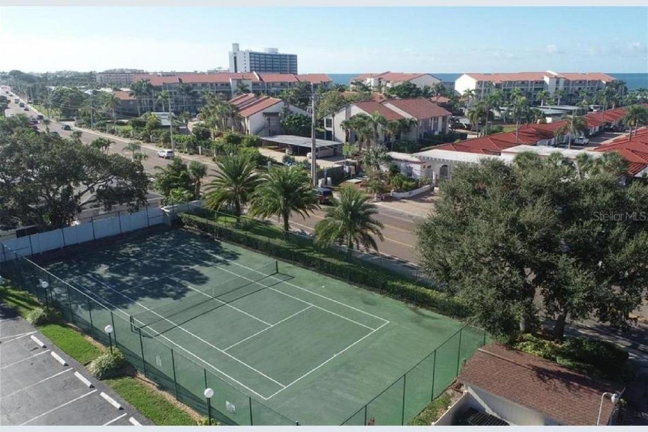 شقة Siesta Key Escape Ground Floor Steps To Heated Pool And Free Trolley المظهر الخارجي الصورة