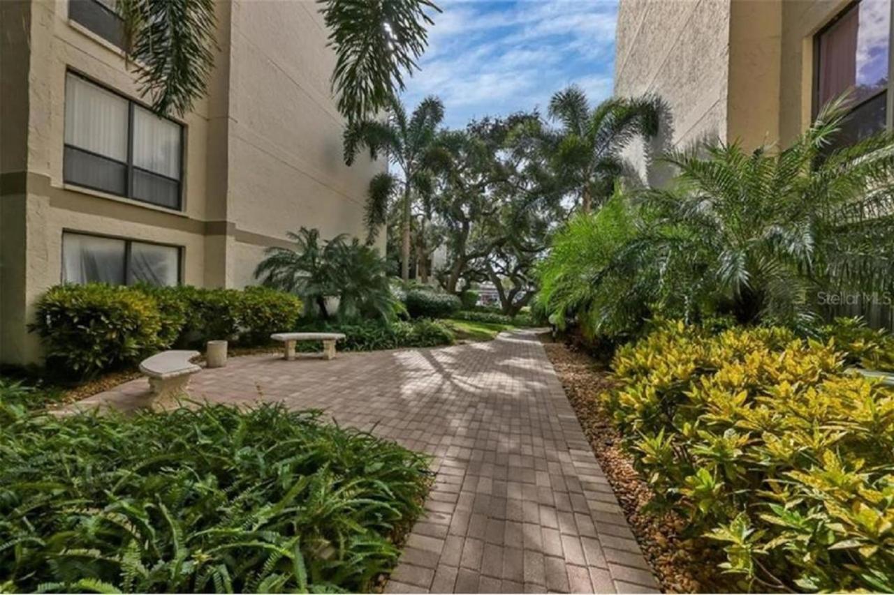 شقة Siesta Key Escape Ground Floor Steps To Heated Pool And Free Trolley المظهر الخارجي الصورة