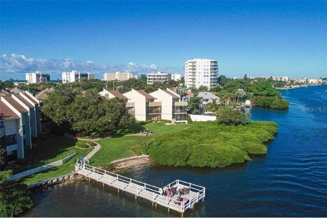 شقة Siesta Key Escape Ground Floor Steps To Heated Pool And Free Trolley المظهر الخارجي الصورة