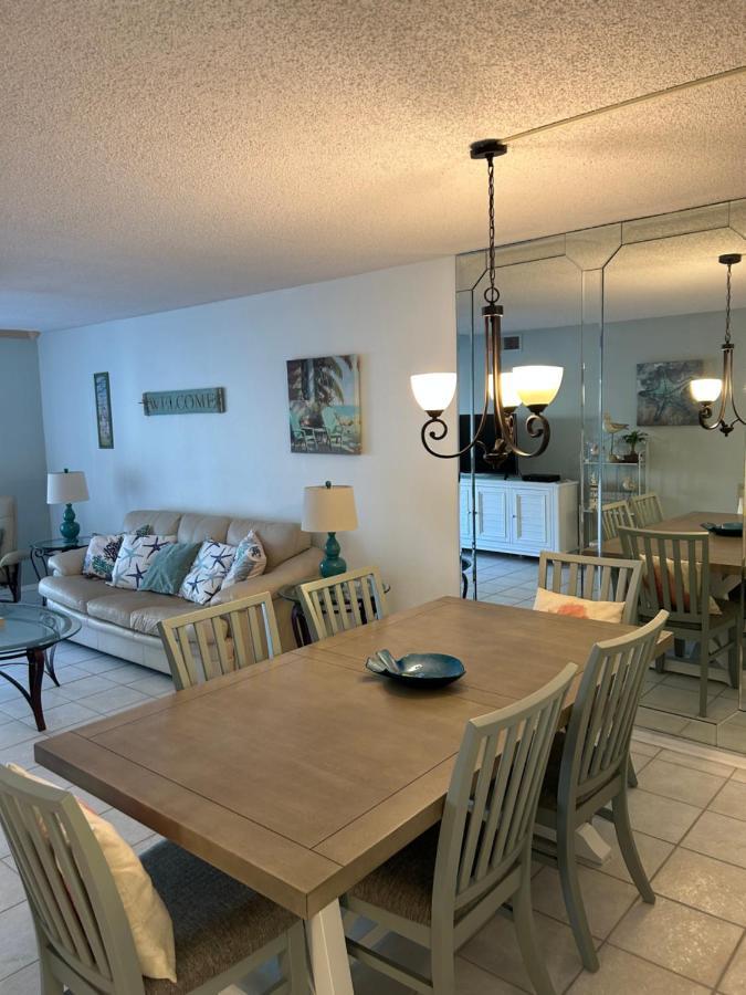 شقة Siesta Key Escape Ground Floor Steps To Heated Pool And Free Trolley المظهر الخارجي الصورة