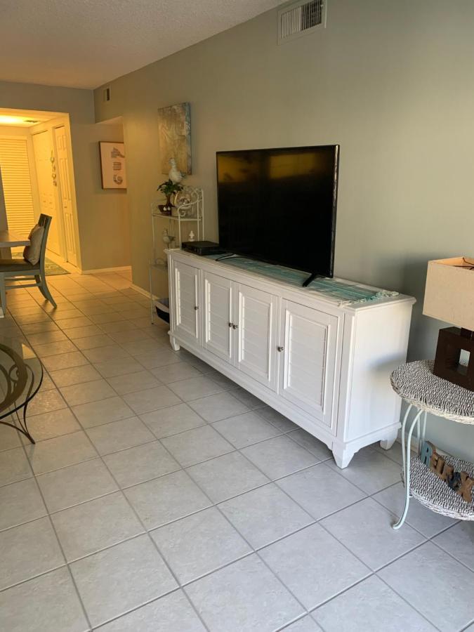 شقة Siesta Key Escape Ground Floor Steps To Heated Pool And Free Trolley المظهر الخارجي الصورة