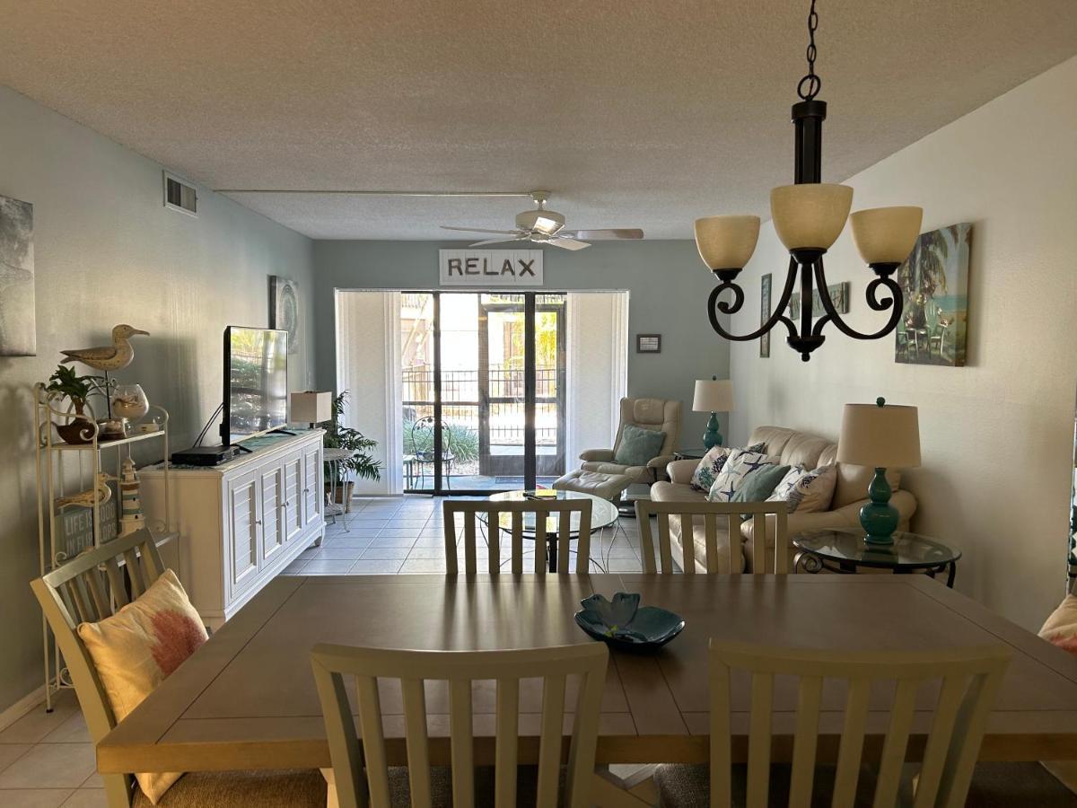 شقة Siesta Key Escape Ground Floor Steps To Heated Pool And Free Trolley المظهر الخارجي الصورة